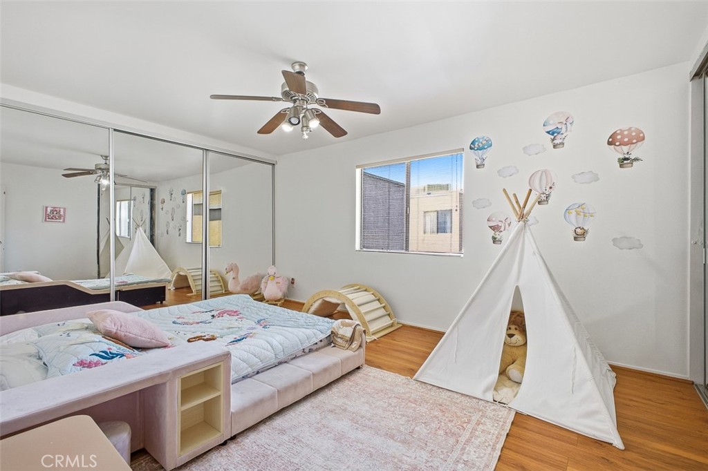 5305 White Oak Avenue D Property Photo 25