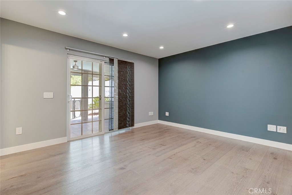 523 E Fairmount Property Photo 36