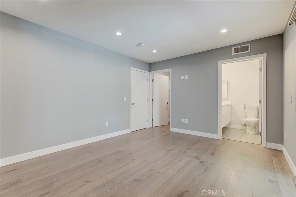 523 E Fairmount Property Photo 38