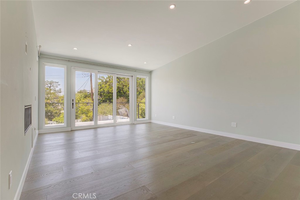 523 E Fairmount Property Photo 49