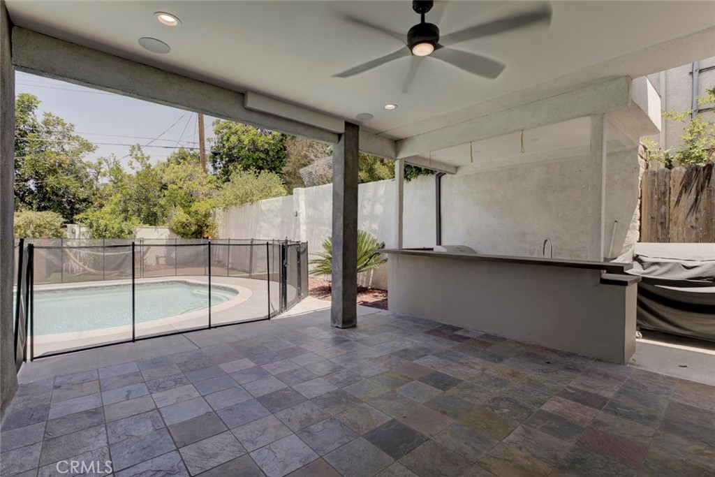 523 E Fairmount Property Photo 64