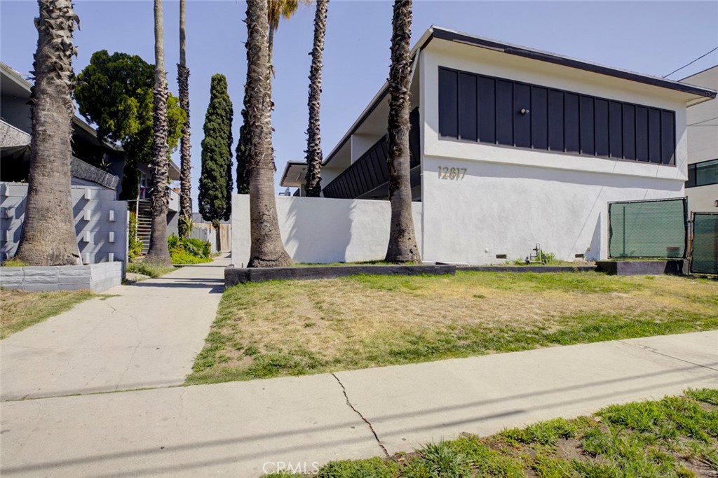 12817 Barbara Ann Property Photo 1