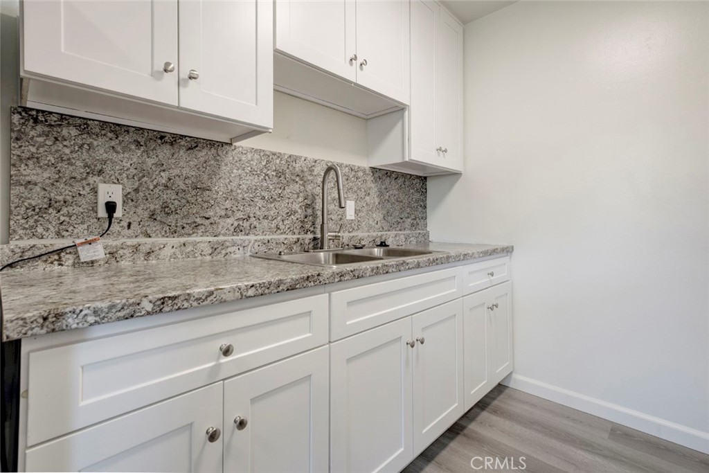 12817 Barbara Ann Property Photo 7