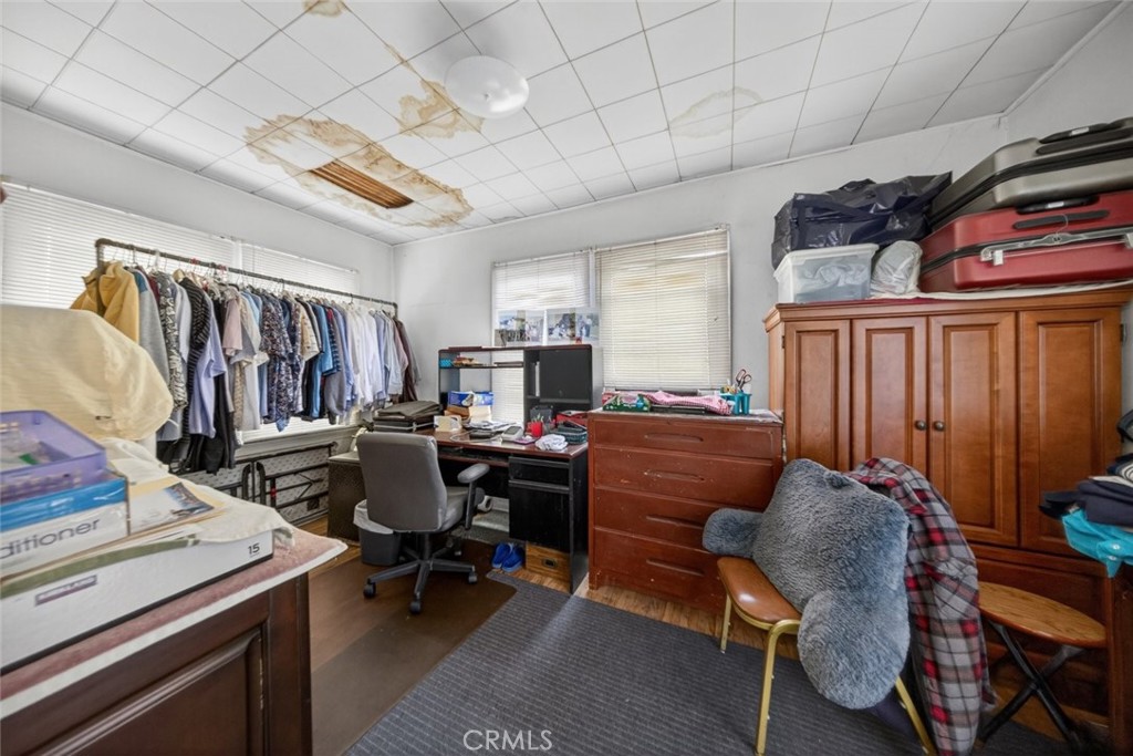 3212 Drew Street Property Photo 16