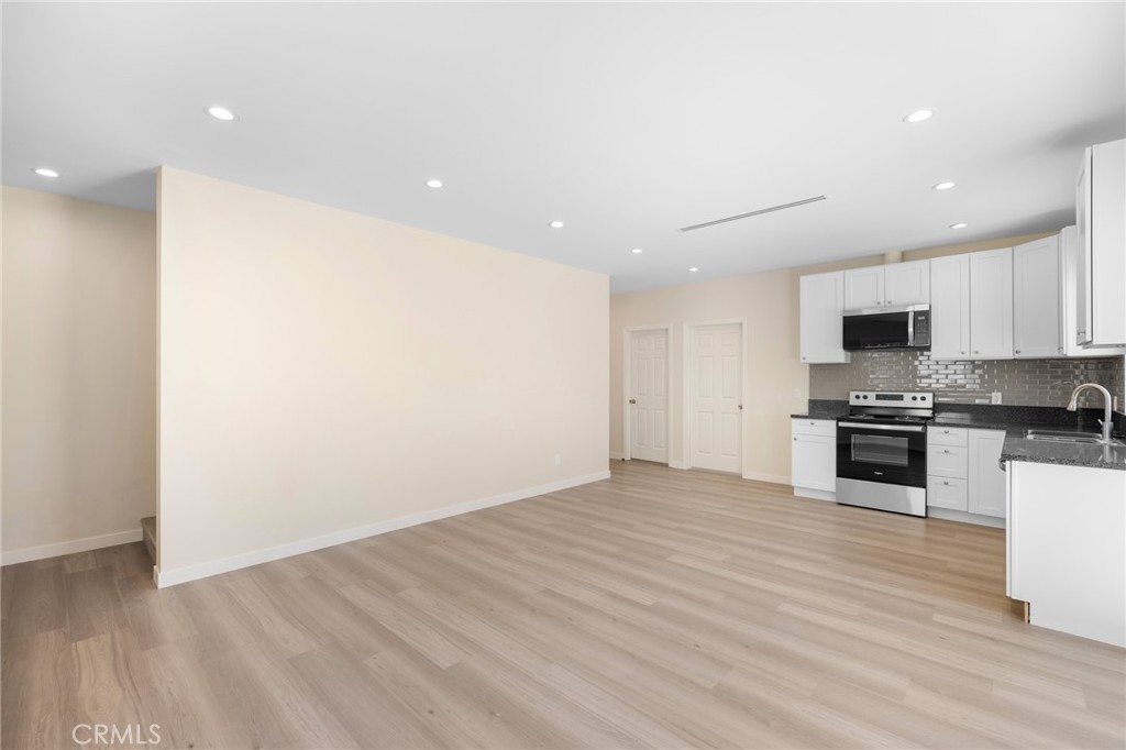 8435 Rincon Avenue Property Photo 42