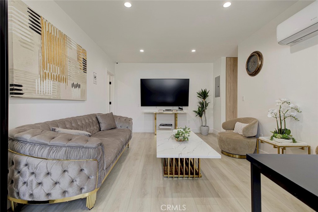 6206 Camellia Property Photo 18