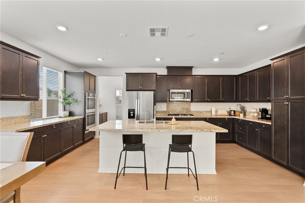 4065 S Bowery Place Property Photo 10