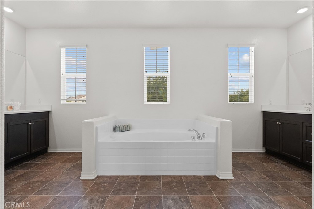 4065 S Bowery Place Property Photo 28