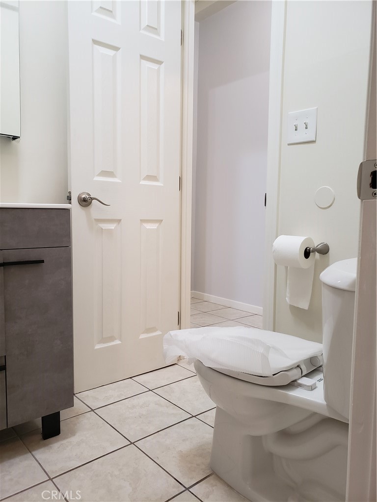 628 W California Avenue C Property Photo 9