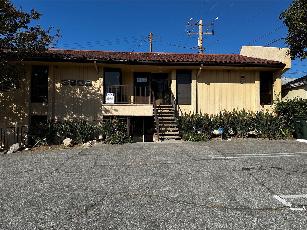 3909 Ocean View Suite D D Property Photo 1