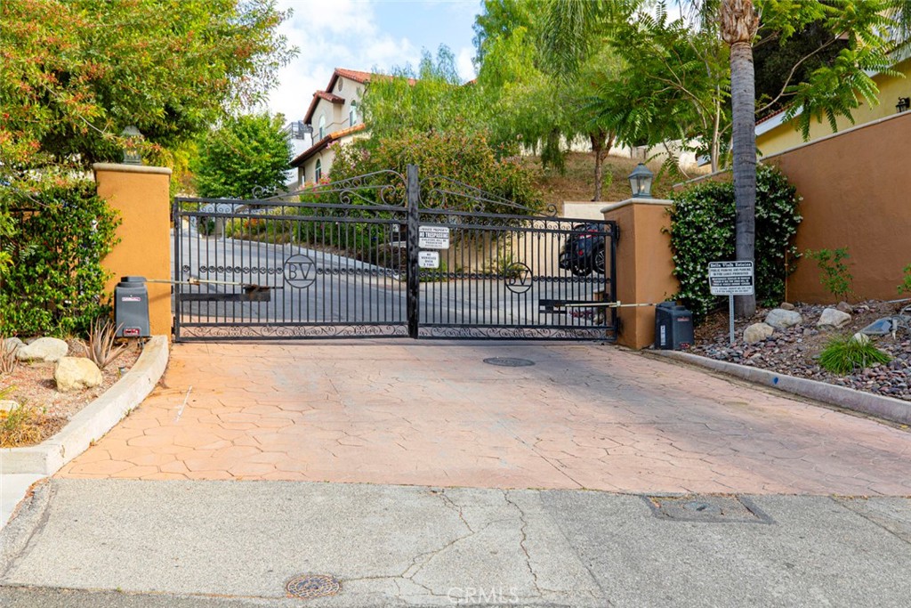 23811 Bella Vista Dr Property Photo 2