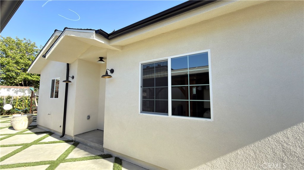 20748 Stagg Property Photo 1