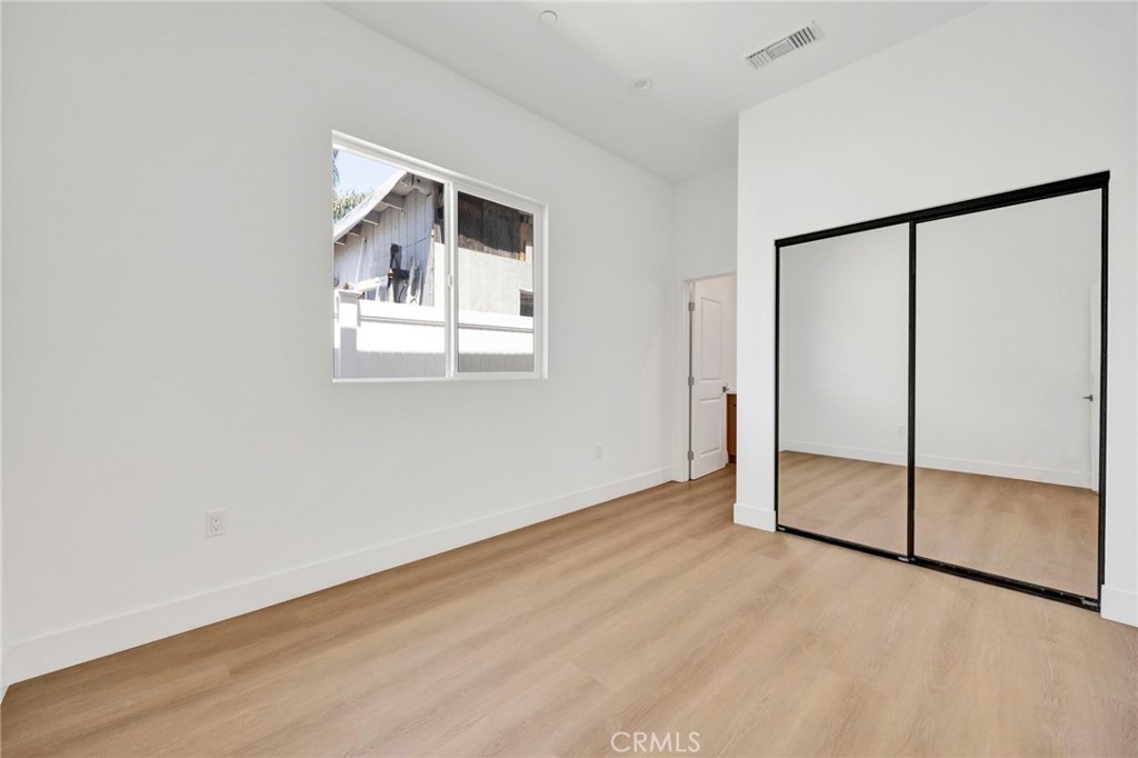 6736 Gentry Avenue Property Photo 4