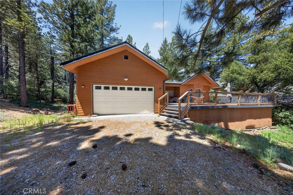 1805 Matterhorn Property Photo 1