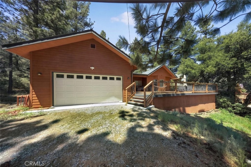 1805 Matterhorn Property Photo 2