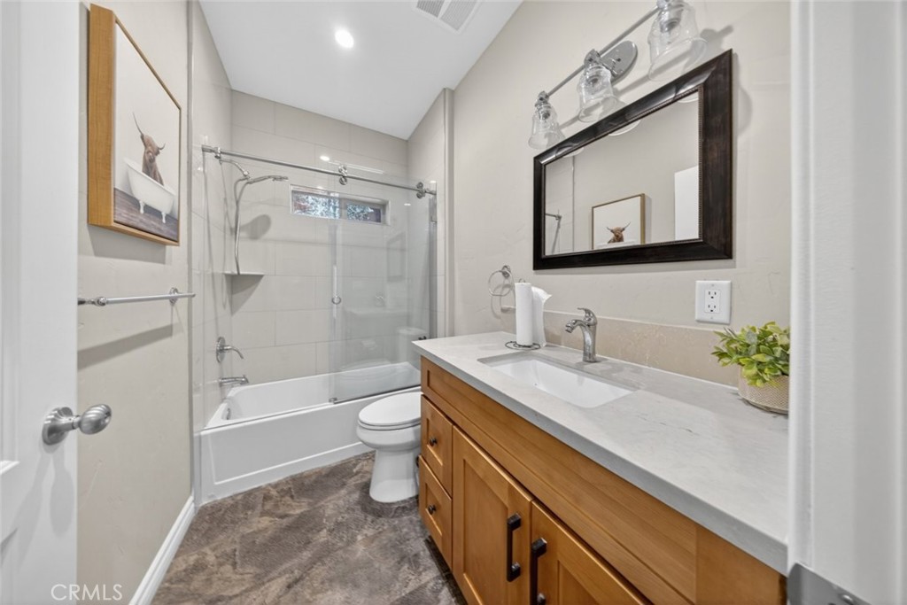 1805 Matterhorn Property Photo 30