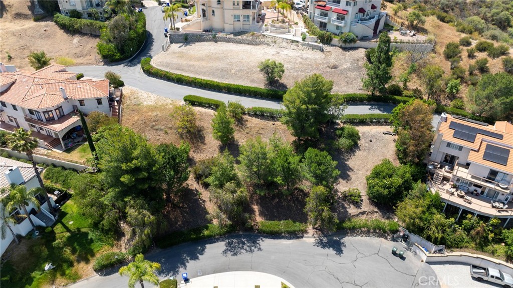 23805 Bella Vista Drive Property Photo 9