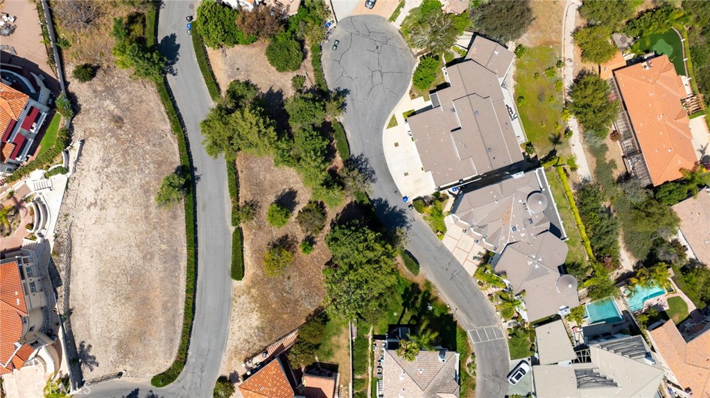 23805 Bella Vista Drive Property Photo 20