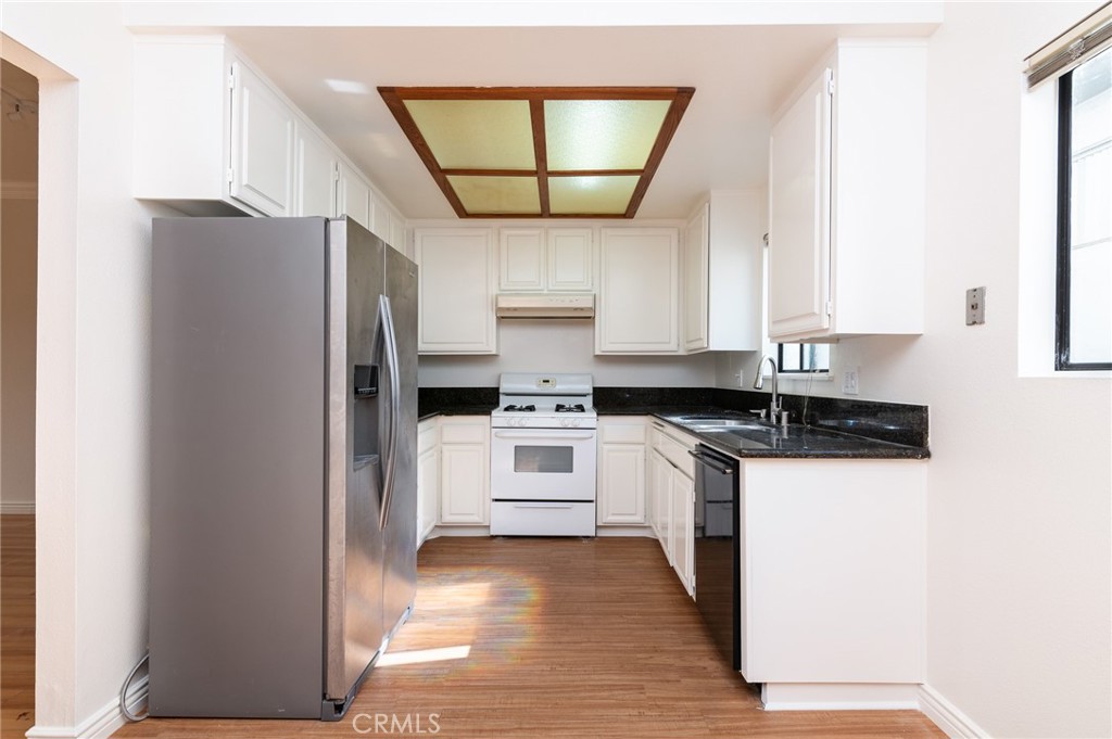 14450 Benefit Street 2 Property Photo 10