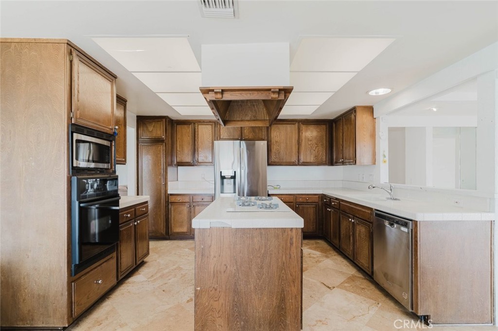 906 Whitehaven Terrace Property Photo 17