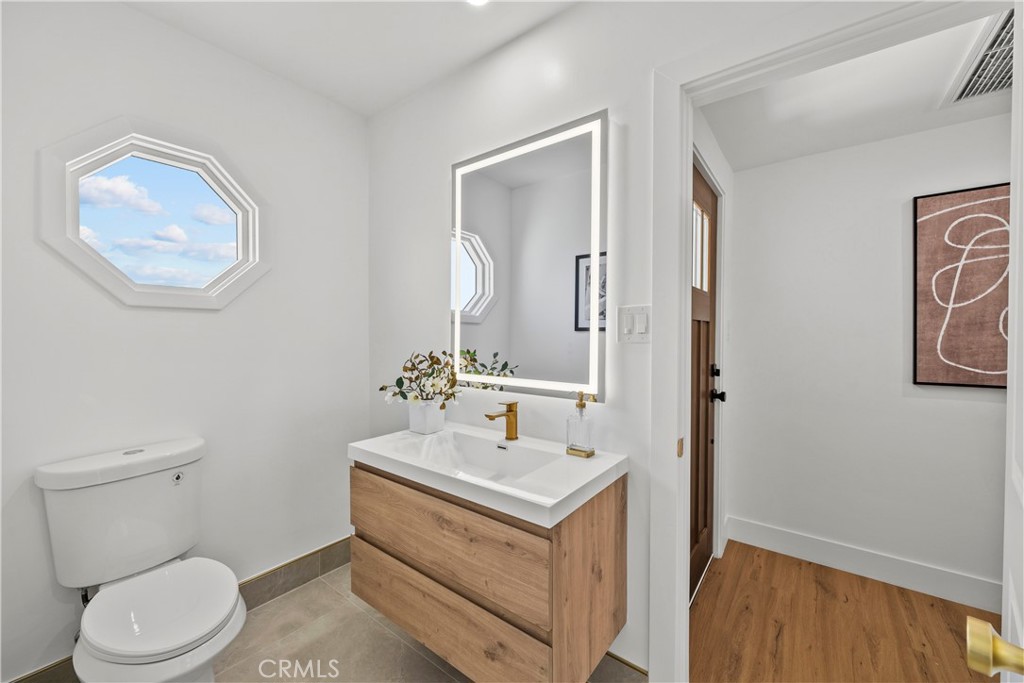 17439 Donmetz Property Photo 25