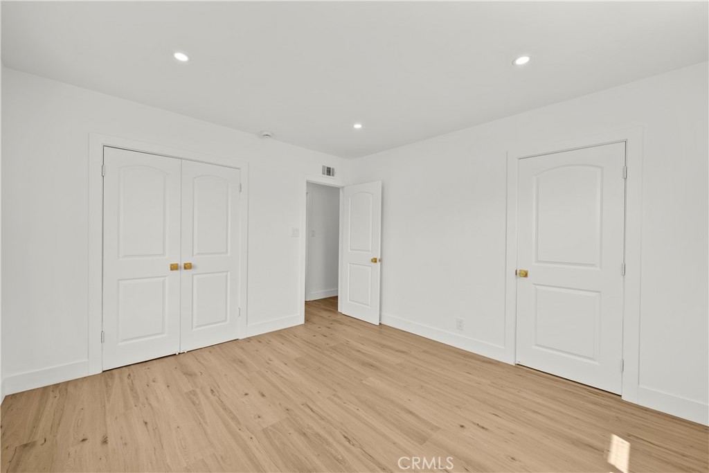 17439 Donmetz Property Photo 28