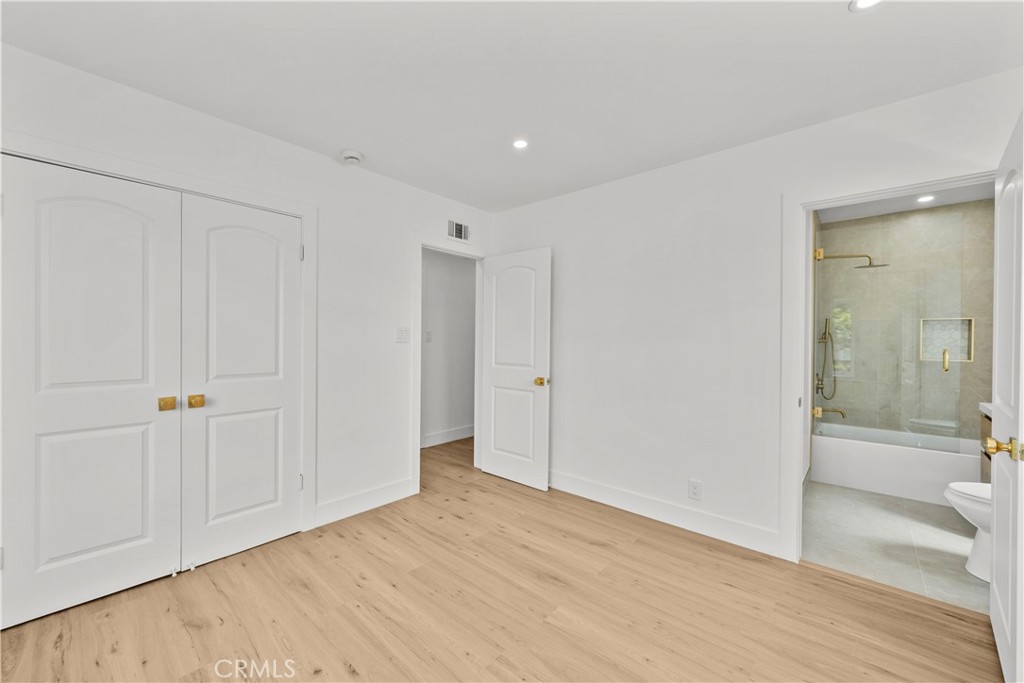 17439 Donmetz Property Photo 29