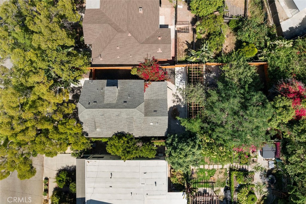 5850 Burwood Ave Property Photo 36