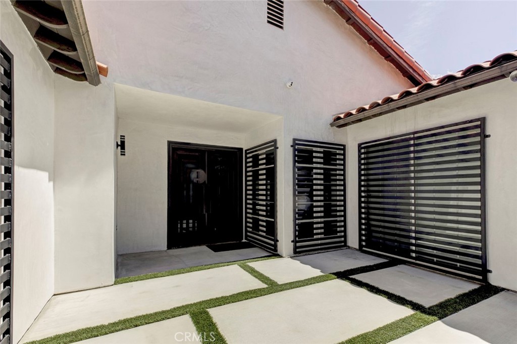 9450 Tampa Property Photo 9