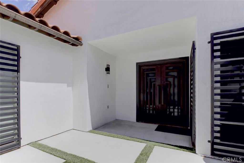 9450 Tampa Property Photo 10