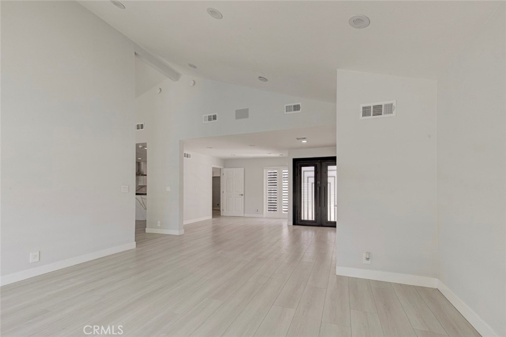 9450 Tampa Property Photo 17