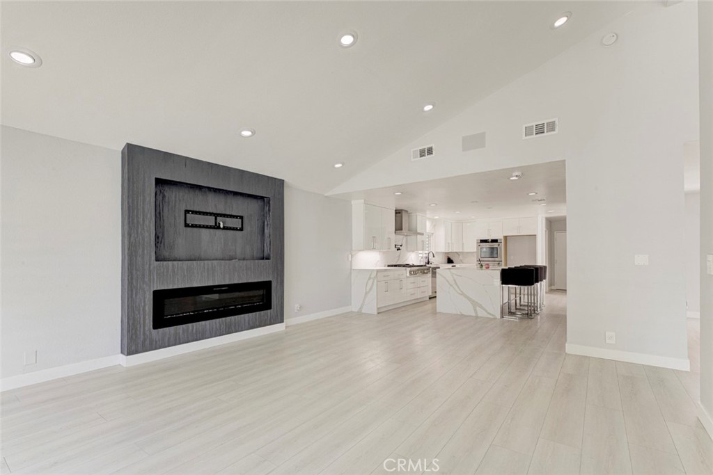 9450 Tampa Property Photo 19