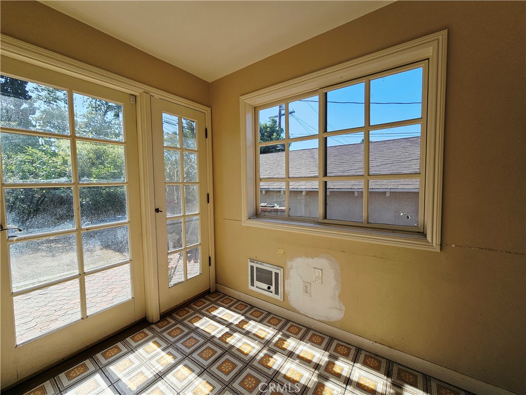 186 5th Avenue Property Photo 17