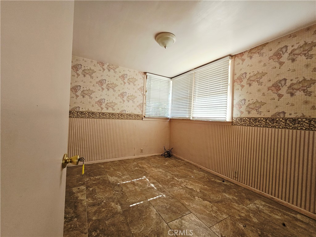 186 5th Avenue Property Photo 19