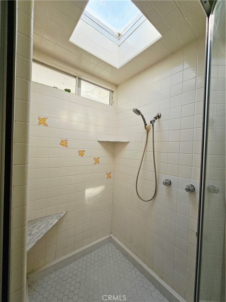 186 5th Avenue Property Photo 20