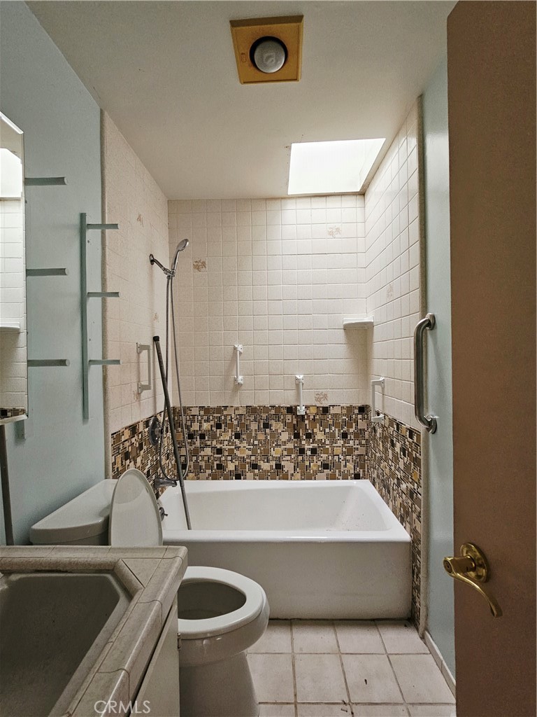 186 5th Avenue Property Photo 27