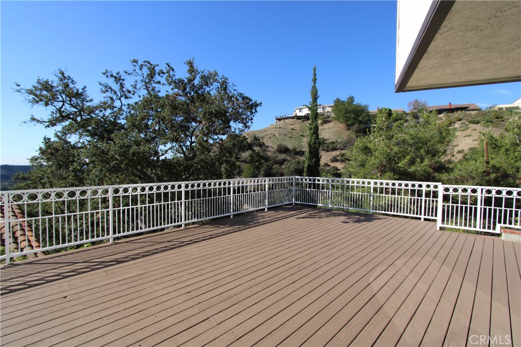 3694 Berwick Drive Property Photo 21