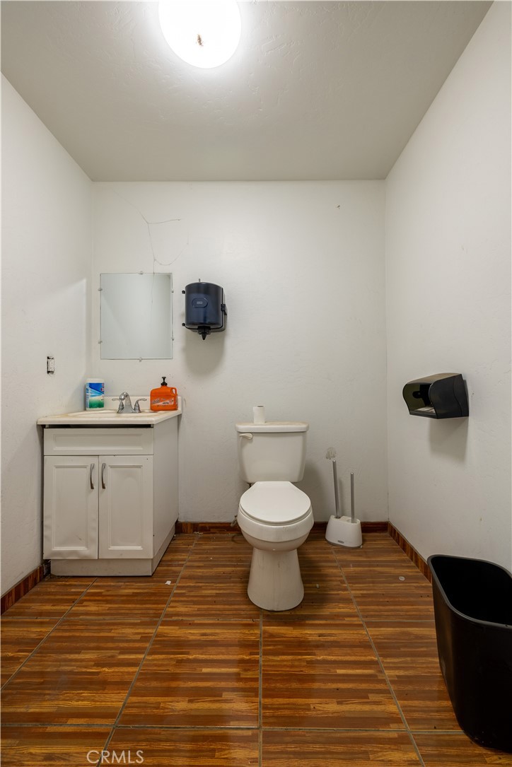 460 S K Property Photo 15