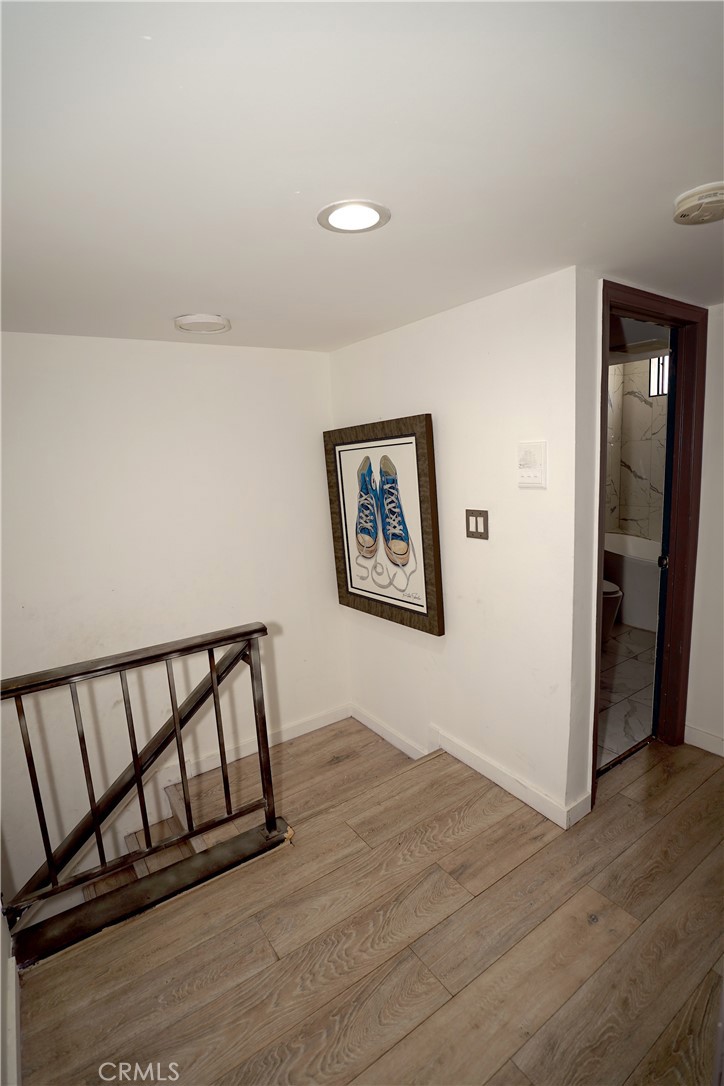 18954 Sherman Way 3 Property Photo 18