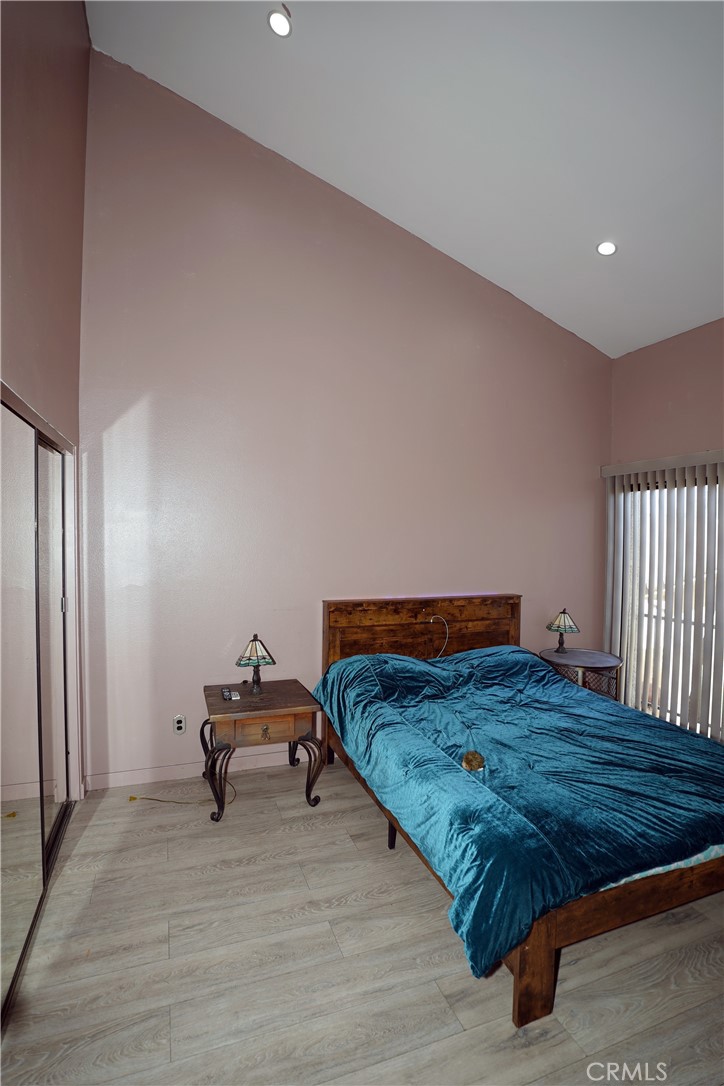 18954 Sherman Way 3 Property Photo 20