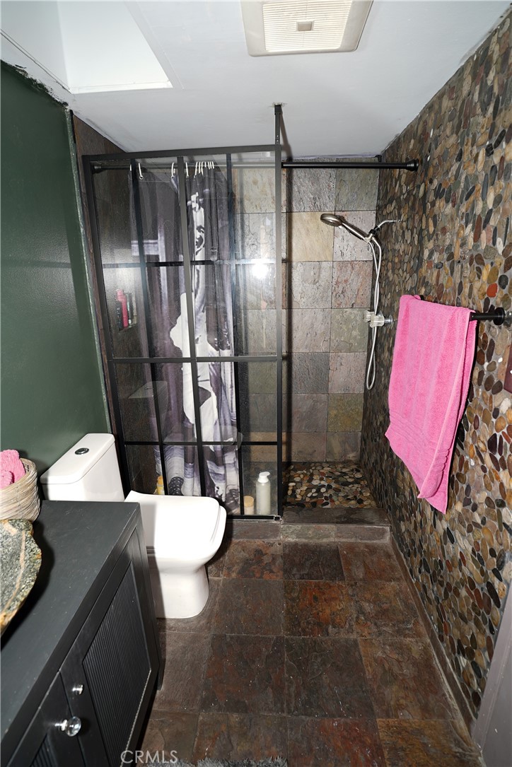 18954 Sherman Way 3 Property Photo 22