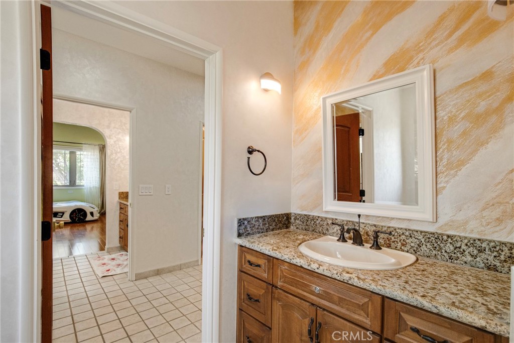 10768 Wheatland Property Photo 24