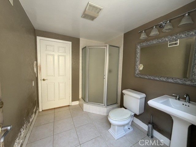 1021 Wolverton Property Photo 13