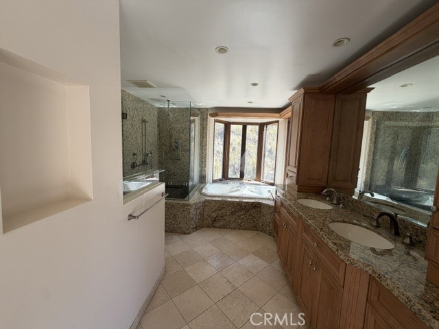 1021 Wolverton Property Photo 16