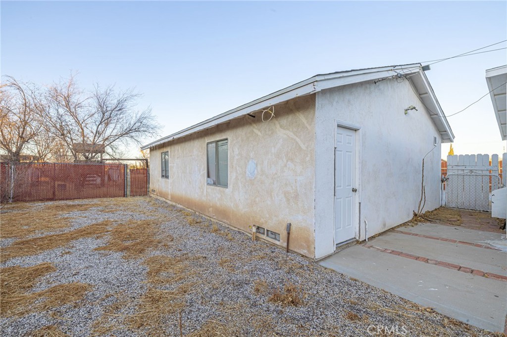 3339 E Avenue S Property Photo 38