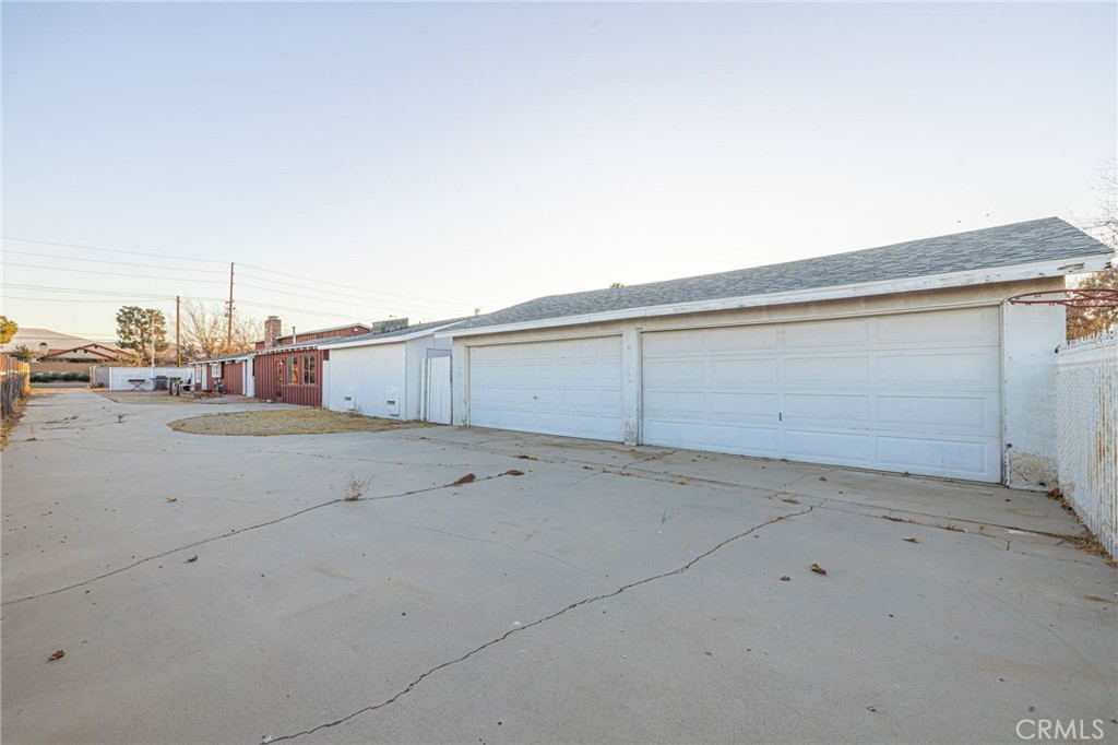 3339 E Avenue S Property Photo 42