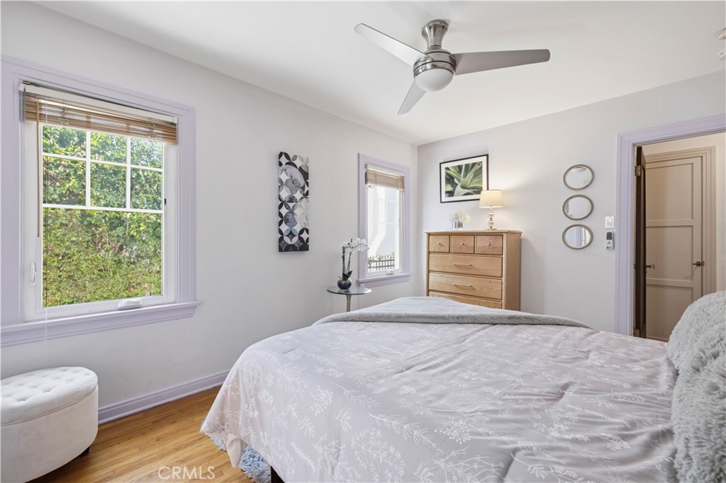 1130 Geneva Property Photo 26