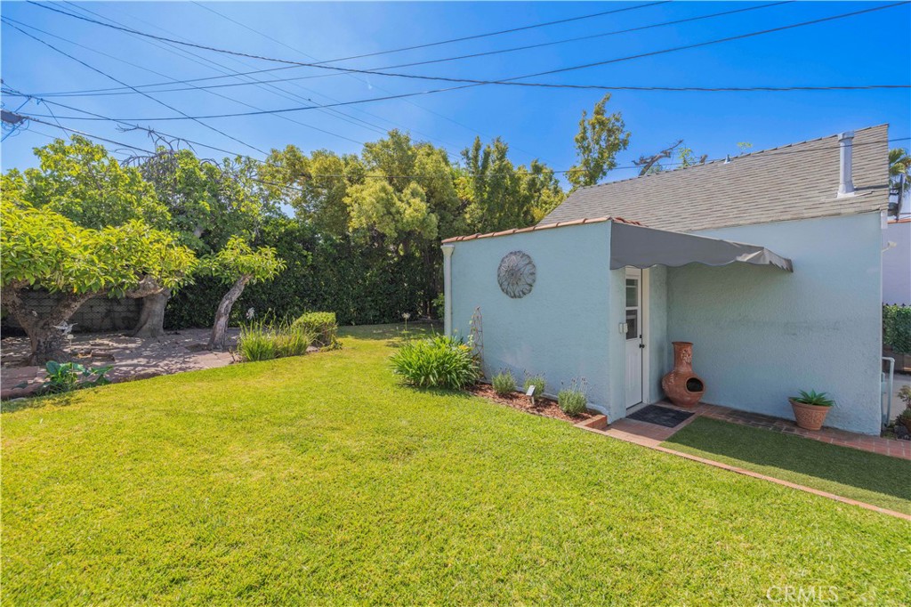 1130 Geneva Property Photo 37