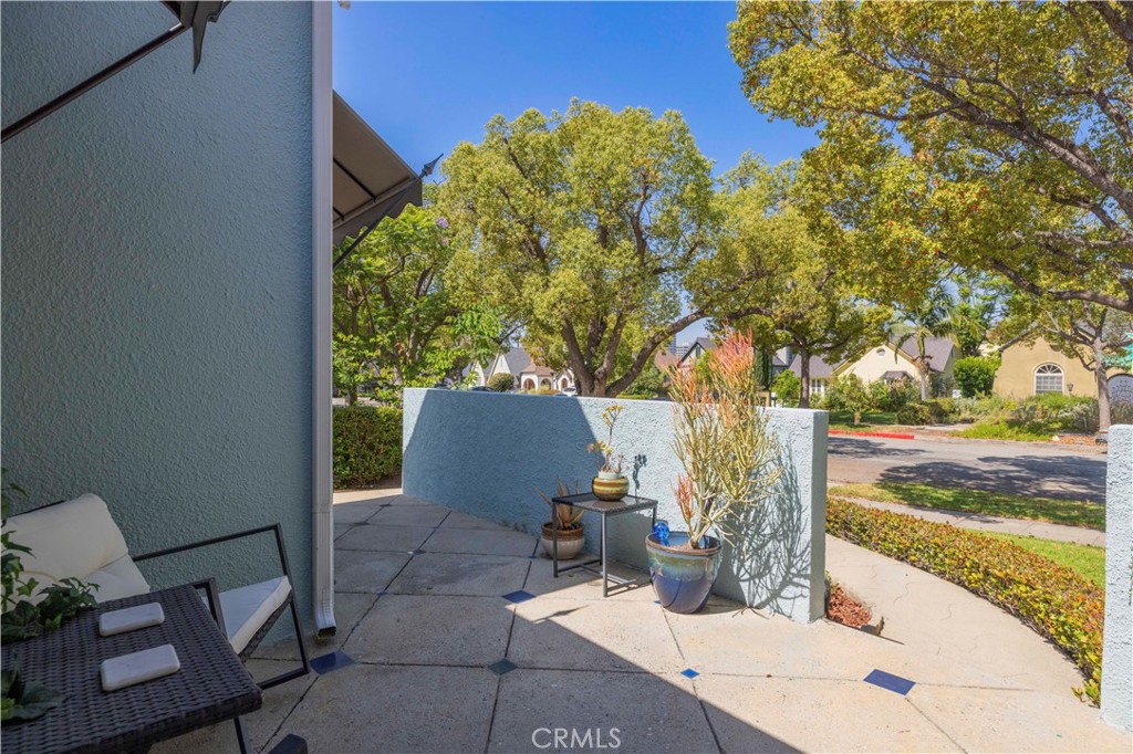 1130 Geneva Property Photo 44