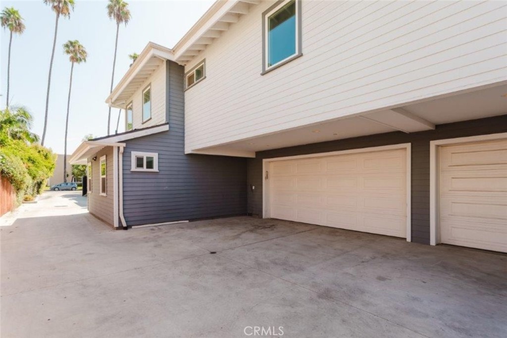 1909 Gardena Avenue Property Photo 18